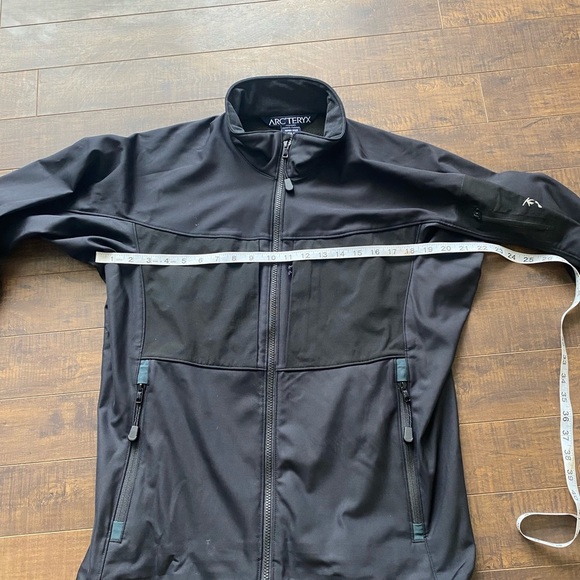 Vintage Arc’teryx Gamma softshell Polar tech fleece jacket - Picture 7 of 12